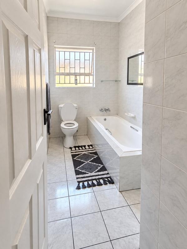 4 Bedroom Property for Sale in Sasolburg Ext 4 Free State